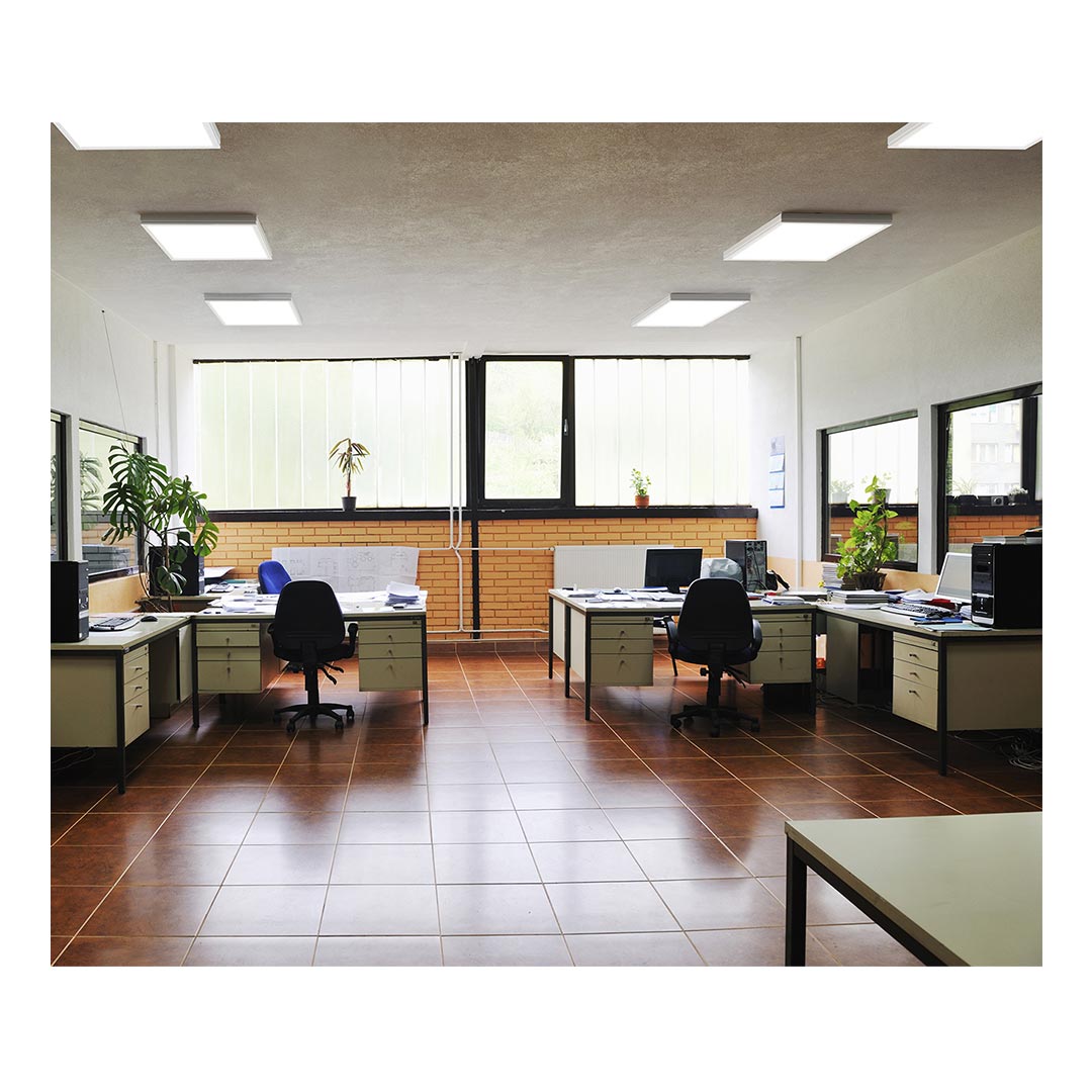 چراغ 60x60 روكار 42 وات مدل اپتيلد مازی نور