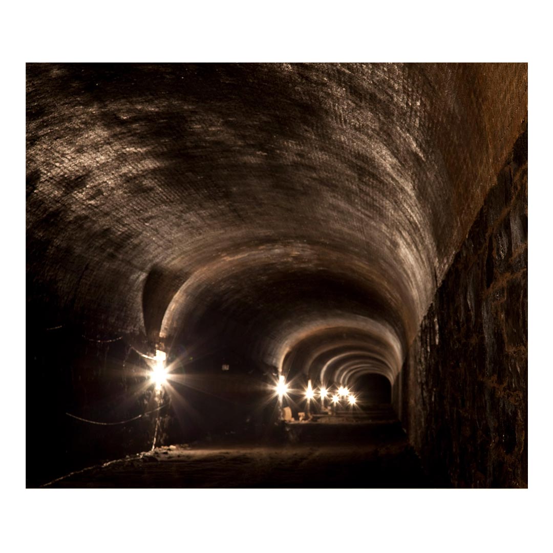 چراغ LED تونلی 10 وات  مدل راکی بدون حفاظ مازی نور