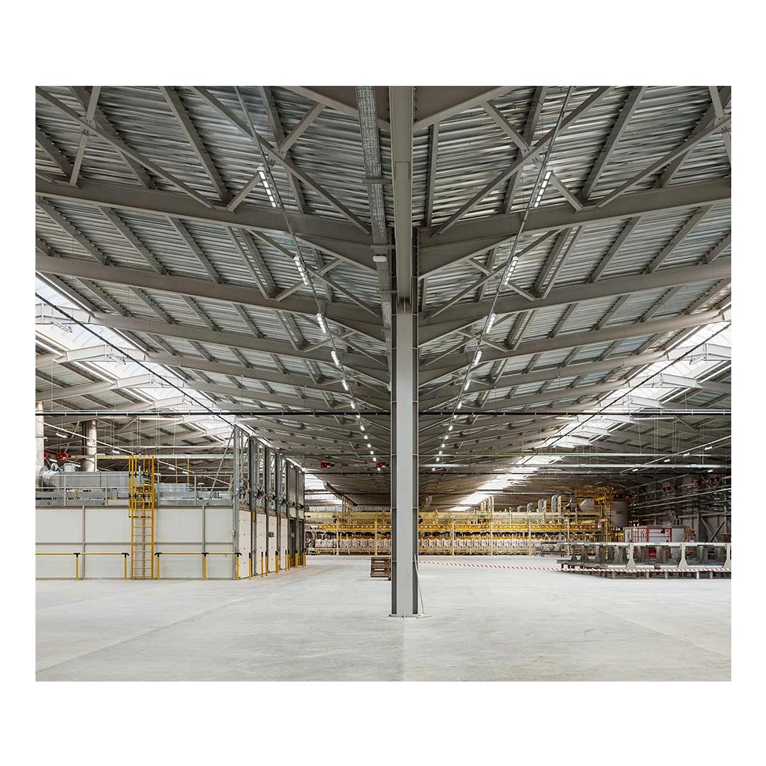 چراغ LED خطی ضد نم و غبار 104 وات مدل یونیلایت با پخش تيز نور مازی نور