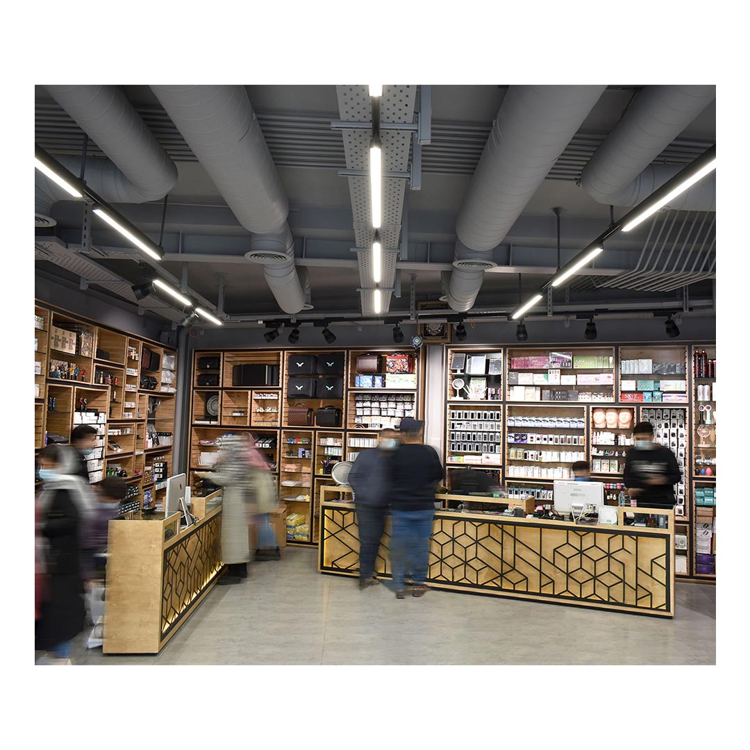 چراغ LED ريلی سه فاز 25 وات مدل لومريا  با پخش  نامتقارن دو طرفه نورمازی نور به طول 60 سانتی متر با رنگ بدنه مشکی