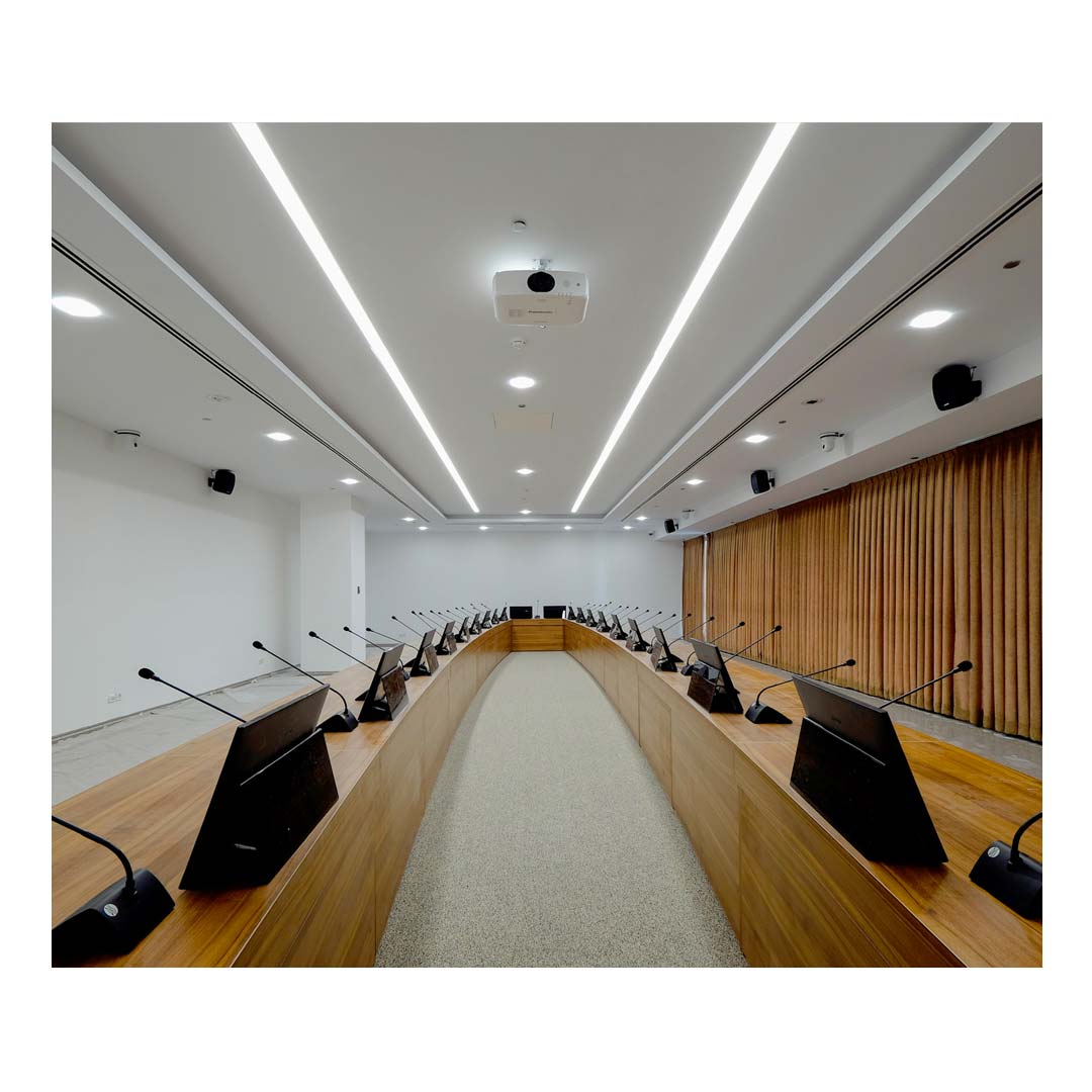 چراغ خطی LED توکار 46 وات مدل اينفينيتی B مازی نور ديفيوزر اكريليک