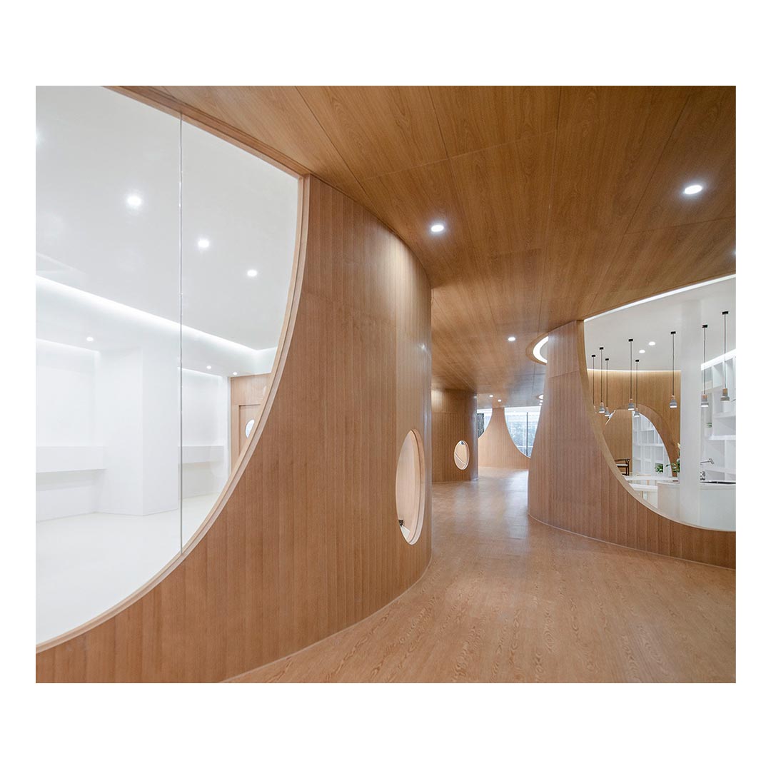 چراغ دانلايت گرد توكار سفید 6 وات دهانه 6 سانتی متر مدل آريانا با رفلكتور مازی نور